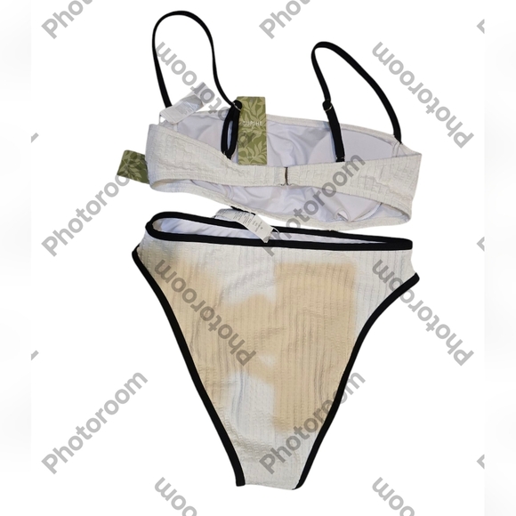 Cupshe White and Black Bikini Set - Picture 2 of 2